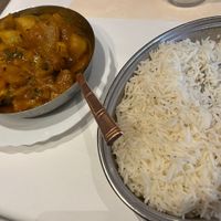 Veganes Aloo Gobi mit Basmatireis  at Zum Hopfengarten in Hanau