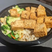 Tofu teriyaki bowl with brown rice at Teriyaki Madness in Marina