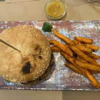 Hamburguesa Mohamed Ali  at La Huella Vegana - Las Rozas in Madrid