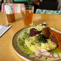 Pearl barley and vegetable cutlets at Naturalna in Bydgoszcz