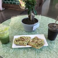 Smoothies and avocado toast at Tree of Life Juice in Saugatuck