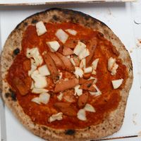 Lupina: vegan mozzarella and hot dogs at Al Carmine in Padua