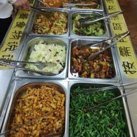 Selection of noms at Leshanzhai in Kunming