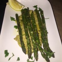 asparagus on pisstaciu pirre at Pulse in Crete