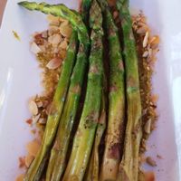Asparagus appetizer at Pulse in Crete