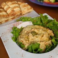 Hummus at Amalias Kitchen in Crete