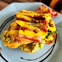 Bacon benedict at Doko Demo V in West Burleigh