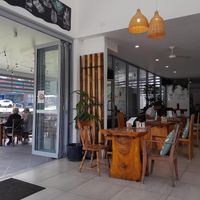  at Doko Demo V in West Burleigh