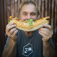 Happy faces at Doko Demo V in West Burleigh