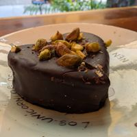 Pistachio alfajor at La Tienda de Los Unicornios in Granada