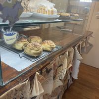 Other cakes available at the time were banana bread, lemon loaf, cinnamon rolls and various cookies   at La Tienda de Los Unicornios in Granada