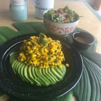 Desonstructed Scramble wrap 🌿 at Plantivora in Leon
