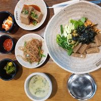 Acorn jelly rice bowl at Soonnam Siraegi in Seoul
