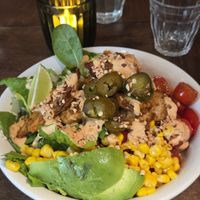 Hot Mexicano bowl with plant based chicken at SLA - Amstelveenseweg in Amsterdam