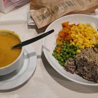 Sopa de verduras y ensalada #Veganuary at Celeiro - Saldanha in Lisbon