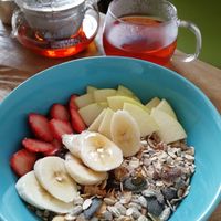 Acai bowl and Rooibos tea at Marugoto Vegan Dining Asakusa in Tokyo