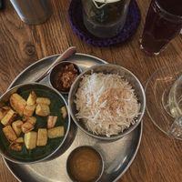 palak paneer with rice, hot sauce and mashed fruit, lakshmi, tea at Cafe Botanika in St Petersburg