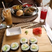 sushi and lunch menu at Cafe Botanika in St Petersburg