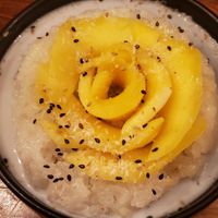 Mango sticky rice at Kapunka Vegan in Paris