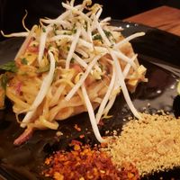 Peanut butter noodles at Kapunka Vegan in Paris