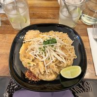 The peanut pad thai   at Kapunka Vegan in Paris