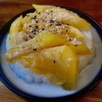 Sticky rice with mango   at Kapunka Vegan in Paris