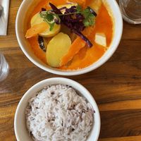 Massaman curry and rice  at Kapunka Vegan in Paris