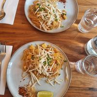 Brilliant food! We came back again before we left, the pad thai and thai green curry were amazing at Kapunka Vegan in Paris