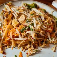 Pad Thai at Kapunka Vegan in Paris