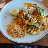 Pad thaï at Kapunka Vegan in Paris