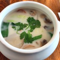 Tom Kha soup at Kapunka Vegan in Paris
