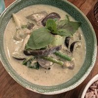 Green curry at Kapunka Vegan in Paris