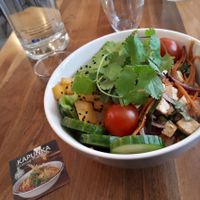 Thai bowl at Kapunka Vegan in Paris