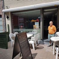 front with terrace at Pizza Break in Torhout