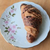 vegan chocolate croissant #Veganuary at Nah am Wasser - Neukölln in Berlin