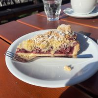 Streuselkuchen  at Nah am Wasser - Neukölln in Berlin