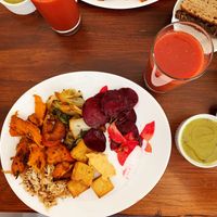 A bit of every buffet options and the homemade drink. #Veganuary at La Table à l'Envers in Marseille