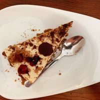 Caju cheesecake  #Veganuary at La Table à l'Envers in Marseille