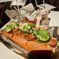 Great veggie hotdog with kimchi and vegan mayo at Cool Cats in Chamonix-mont-blanc
