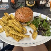 Veganer Burger   at Au Bureau in Poitiers