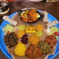 Vegan mix + een gerecht met vis. at Asmara in Eindhoven