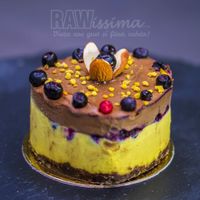 Life tastes great without sugar  at Rawissima in Sibiu