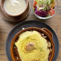   at Shizen Inu - We Are Vegan Cafe - 自然いぬ   in Yomitan