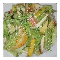 Salada de Tofu Fumado com vinagrete de morango at Abrigo da Alma in Tomar