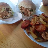 Falafel y Tofu Sandwich at Basmah in Berlin