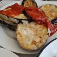 Fried eggplant with tomato sauce at Markakis Restaurant - Piso Livadi Paros in Paros