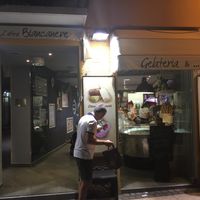Outside at L'altra Biancaneve - Piazza Lenotti in Bardolino