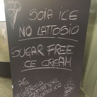 Sign outside at L'altra Biancaneve - Piazza Lenotti in Bardolino