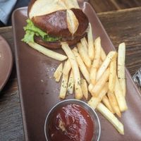 Burger and fries at Om Sabor in San Francisco