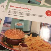 new vegan burger at Miss PeppeR in Frechen